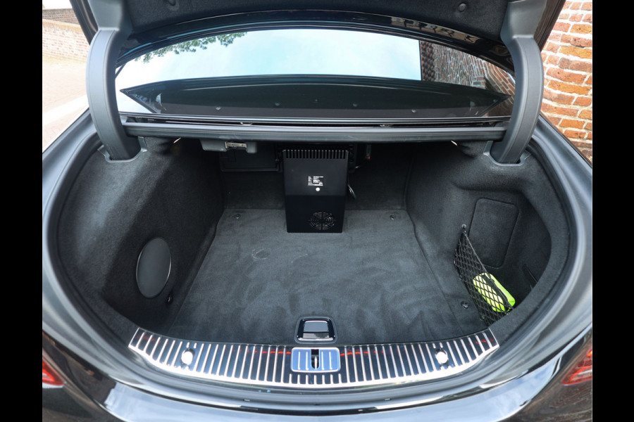 Mercedes-Benz S-Klasse 65 AMG Lang Final Edition | 1/130 - First Class
