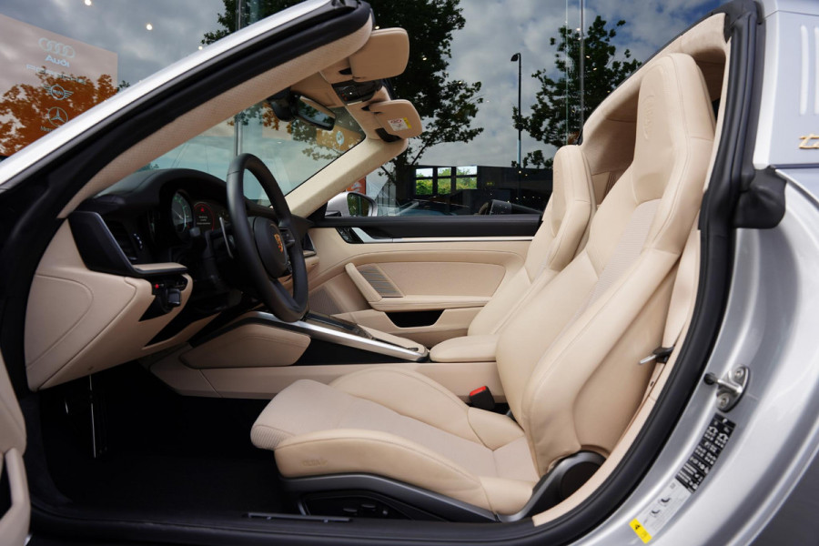 Porsche 911 992 Targa 3.0 4S Heritage Edition / Sport Design / Lift / Sportuitlaat