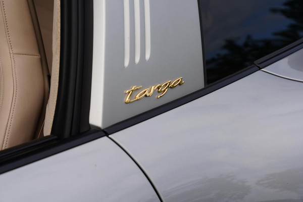 Porsche 911 992 Targa 3.0 4S Heritage Edition / Sport Design / Lift / Sportuitlaat