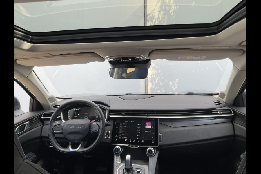 Lynk & Co 01 1.5 262pk Plug-in Pano.dak DAB 360°Cam Stoelverw. Carplay