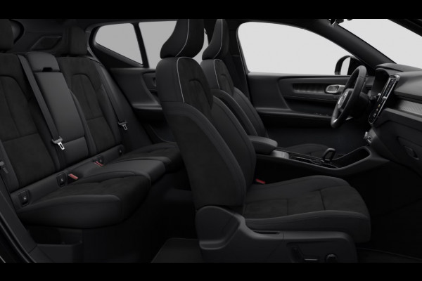 Volvo EX40 Twin Motor Ultra Black Edition Europa 82 kWh Panoramadak / Adaptive cruise control / 360 Camera / Elektrisch bedienbare stoelen met geheugen / Apple Carplay / Android auto /