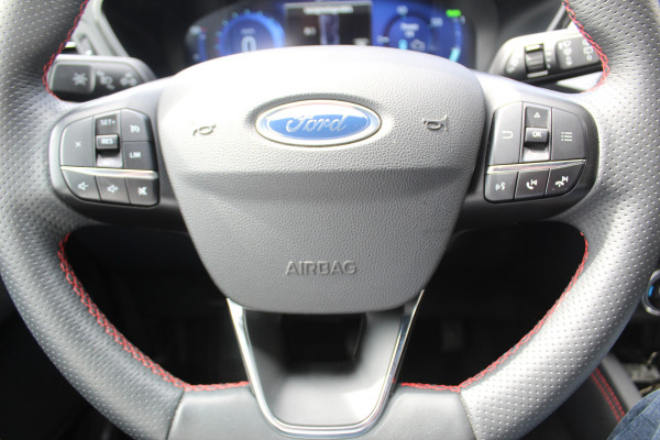 Ford Kuga 2.5 PHEV ST-Line X , 225pk , 1500kg Trekgewicht Naviagtie , Trekhaak , BenO audiosysteem , Camera Cruise control , Stoel en Voorruitverwarming