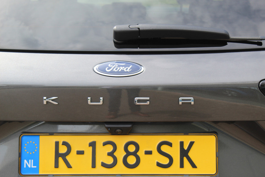 Ford Kuga 2.5 PHEV ST-Line X , 225pk , 1500kg Trekgewicht Naviagtie , Trekhaak , BenO audiosysteem , Camera Cruise control , Stoel en Voorruitverwarming