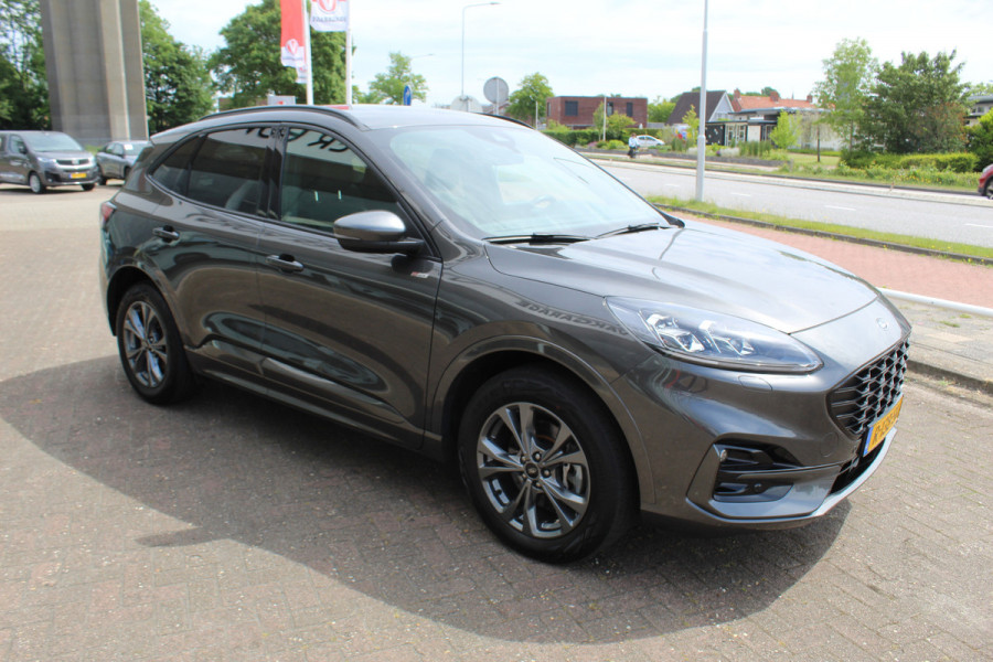 Ford Kuga 2.5 PHEV ST-Line X , 225pk , 1500kg Trekgewicht Naviagtie , Trekhaak , BenO audiosysteem , Camera Cruise control , Stoel en Voorruitverwarming