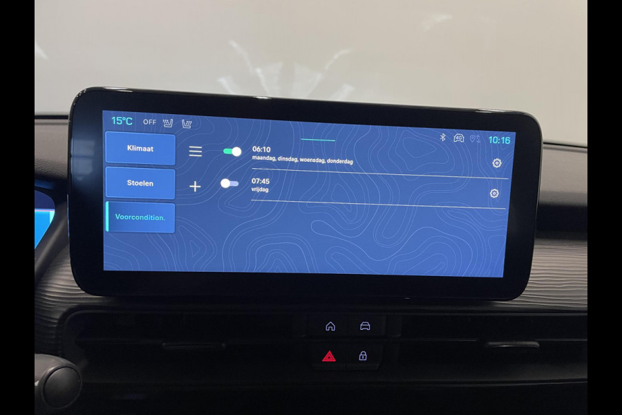 Jeep Avenger Longitude Automaat 54 kWh Navigatie Apple Carplay/Android Auto Climate Control Cruise Control Lichtmetalen Velgen Dab Keyless Parkeer Sensoren