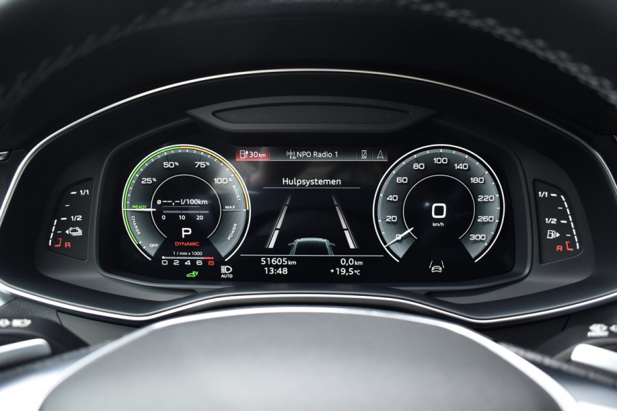 Audi A6 Avant 55 TFSI e Quattro 367pk Competition | Pano | Matrix | ACC | Memory Seats | B&O | 360 Camera |