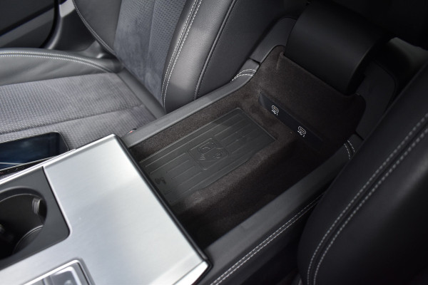 Audi A6 Avant 55 TFSI e Quattro 367pk Competition | Pano | Matrix | ACC | Memory Seats | B&O | 360 Camera |