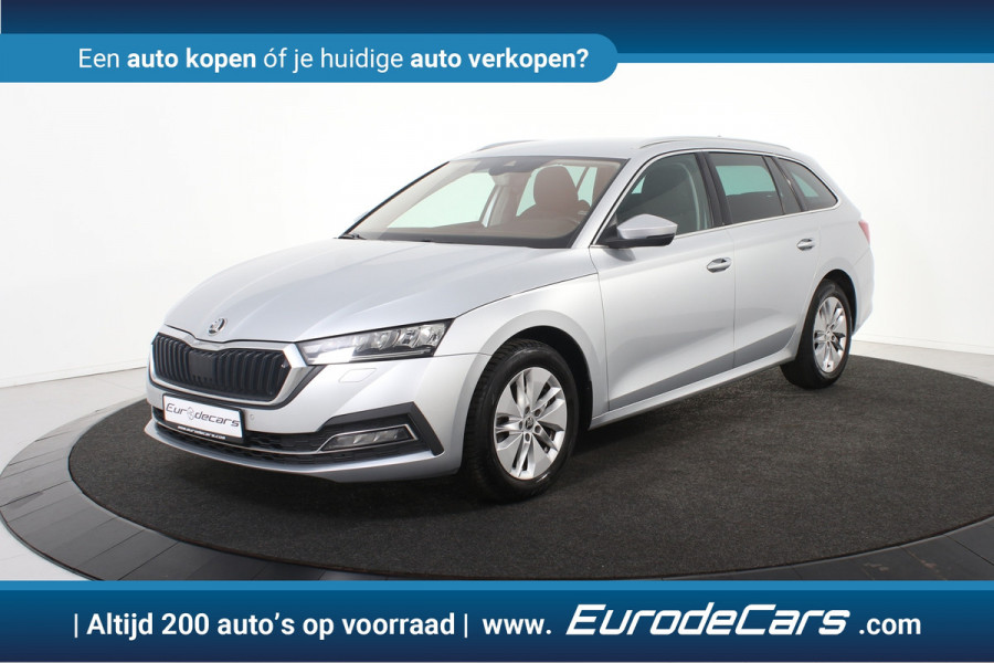 Škoda Octavia Combi 1.0 e-TSI Ambition DSG *1ste eigenaar*Navigatie*Stoelverwarming*Trekhaak*