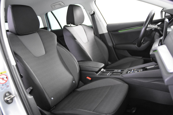Škoda Octavia Combi 1.0 e-TSI Ambition DSG *1ste eigenaar*Navigatie*Stoelverwarming*Trekhaak*