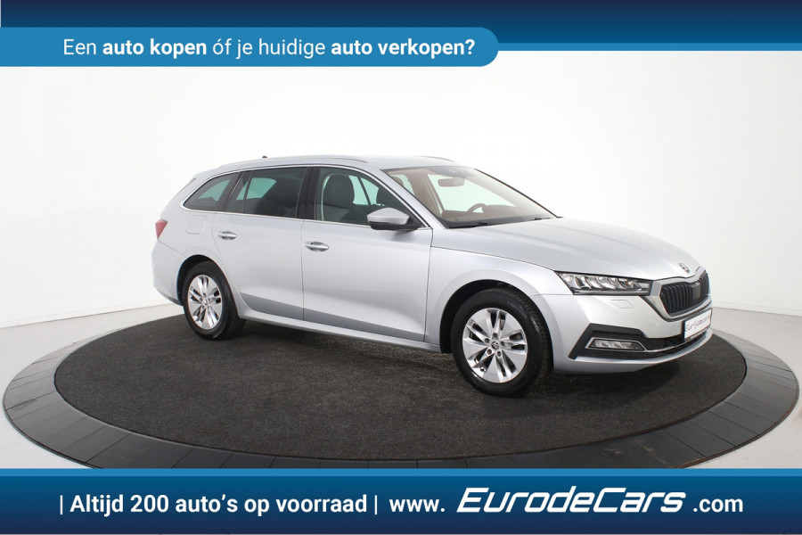 Škoda Octavia Combi 1.0 e-TSI Ambition DSG *1ste eigenaar*Navigatie*Stoelverwarming*Trekhaak*