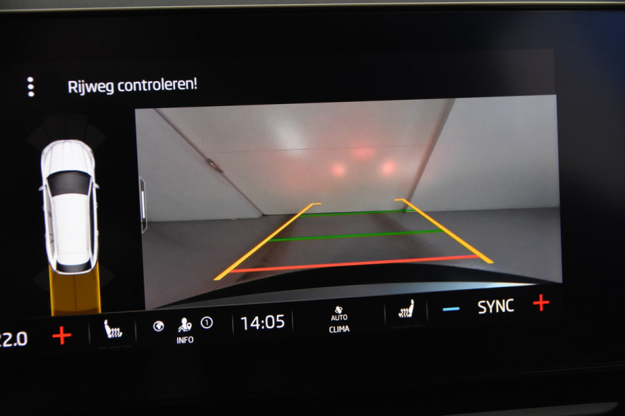 Škoda Octavia Combi 1.0 e-TSI Ambition DSG *1ste eigenaar*Navigatie*Stoelverwarming*Trekhaak*