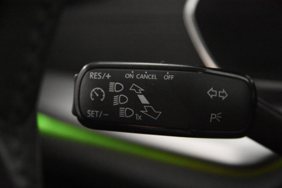 Škoda Octavia Combi 1.0 e-TSI Ambition DSG *1ste eigenaar*Navigatie*Stoelverwarming*Trekhaak*