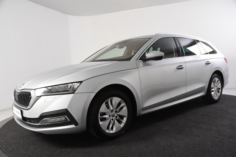 Škoda Octavia Combi 1.0 e-TSI Ambition DSG *1ste eigenaar*Navigatie*Stoelverwarming*Trekhaak*