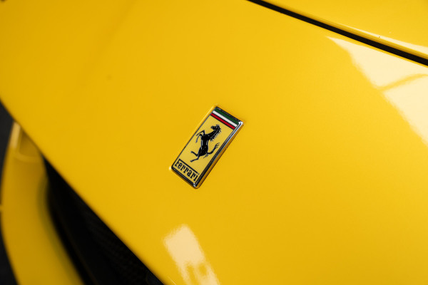 Ferrari 812 GTS 6.5 V12 HELE Full-carbon Lift 360° Full-PPF JBL Passenger display Painted Ferrari Shields Daytona Racing seats