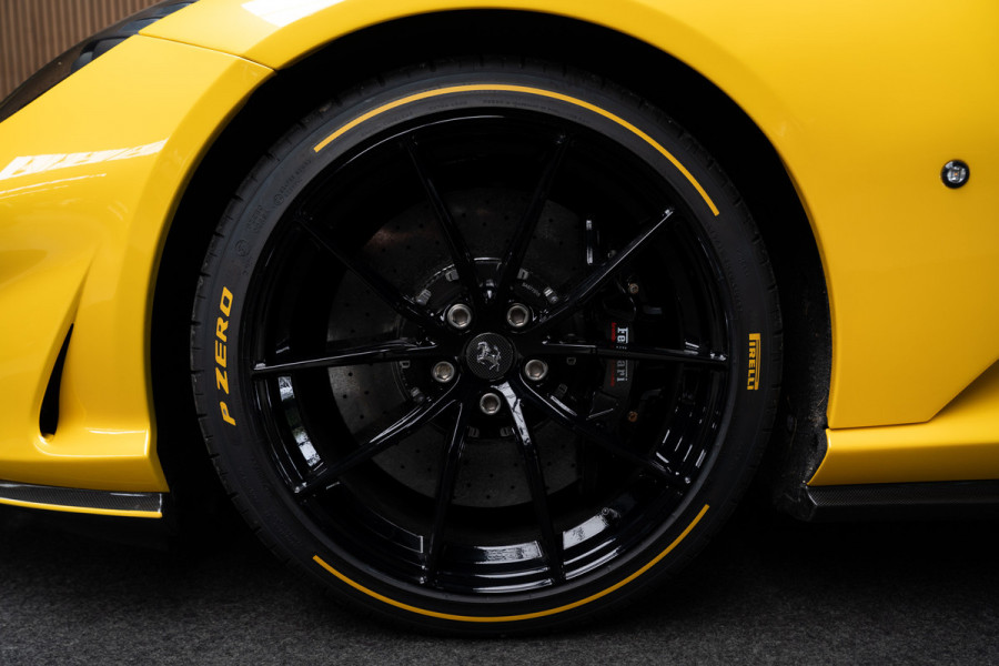 Ferrari 812 GTS 6.5 V12 HELE Full-carbon Lift 360° Full-PPF JBL Passenger display Painted Ferrari Shields Daytona Racing seats
