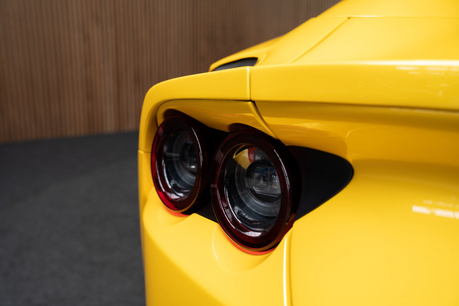 Ferrari 812 GTS 6.5 V12 HELE Full-carbon Lift 360° Full-PPF JBL Passenger display Painted Ferrari Shields Daytona Racing seats