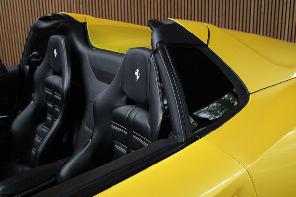 Ferrari 812 GTS 6.5 V12 HELE Full-carbon Lift 360° Full-PPF JBL Passenger display Painted Ferrari Shields Daytona Racing seats