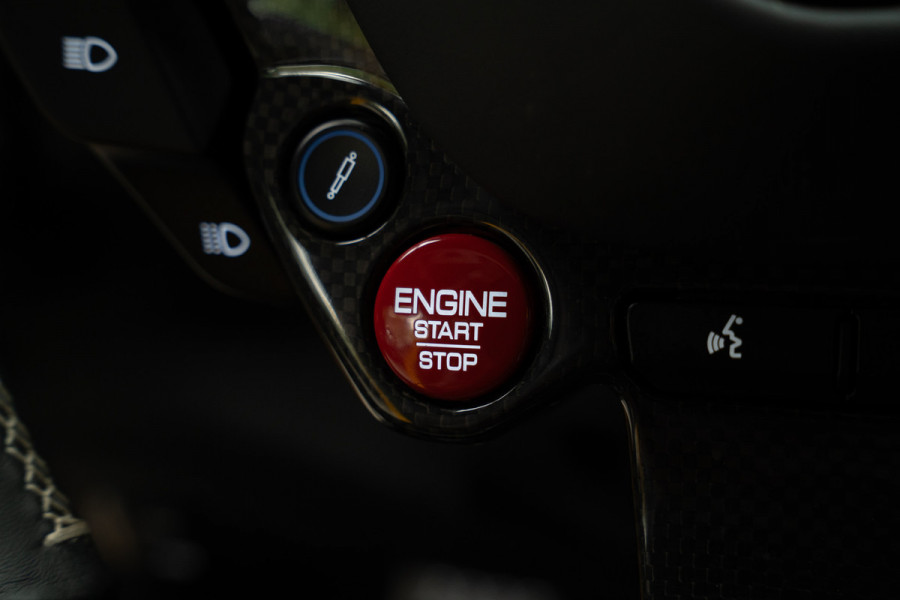 Ferrari 812 GTS 6.5 V12 HELE Full-carbon Lift 360° Full-PPF JBL Passenger display Painted Ferrari Shields Daytona Racing seats