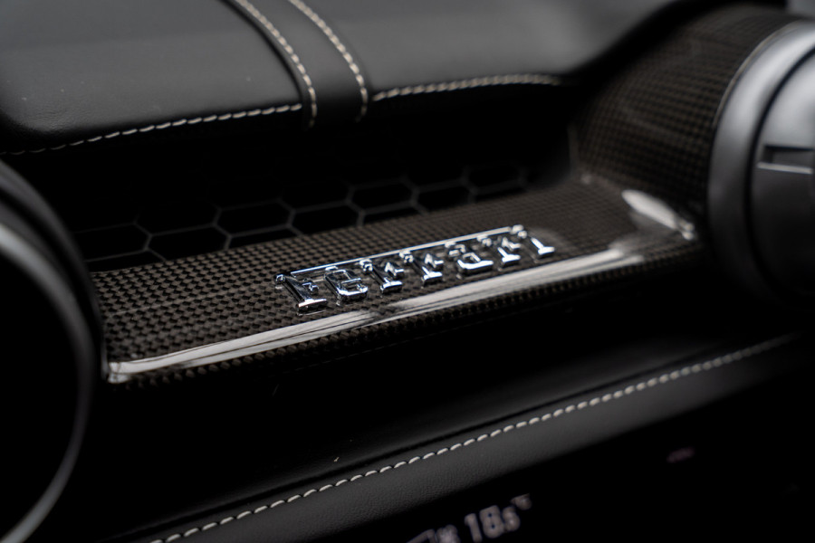 Ferrari 812 GTS 6.5 V12 HELE Full-carbon Lift 360° Full-PPF JBL Passenger display Painted Ferrari Shields Daytona Racing seats