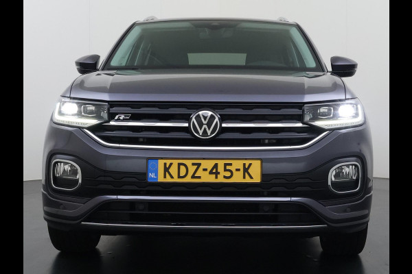 Volkswagen T-Cross 1.0 TSI R-Line AUTOMAAT | CAMERA | FULL LED | KEYLESS START & GO | ADAPTIEVE CRUISE CONTROL | DIGITAL DASHBOARD | DODEHOEKDETECTIE | DIRECT LEVERBAAR MET 12 MND BOVAG GARANTIE |