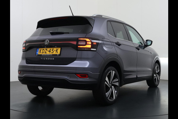 Volkswagen T-Cross 1.0 TSI R-Line AUTOMAAT | CAMERA | FULL LED | KEYLESS START & GO | ADAPTIEVE CRUISE CONTROL | DIGITAL DASHBOARD | DODEHOEKDETECTIE | DIRECT LEVERBAAR MET 12 MND BOVAG GARANTIE |