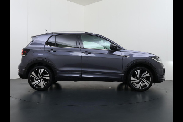 Volkswagen T-Cross 1.0 TSI R-Line AUTOMAAT | CAMERA | FULL LED | KEYLESS START & GO | ADAPTIEVE CRUISE CONTROL | DIGITAL DASHBOARD | DODEHOEKDETECTIE | DIRECT LEVERBAAR MET 12 MND BOVAG GARANTIE |