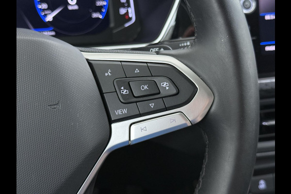 Volkswagen T-Cross 1.0 TSI R-Line AUTOMAAT | CAMERA | FULL LED | KEYLESS START & GO | ADAPTIEVE CRUISE CONTROL | DIGITAL DASHBOARD | DODEHOEKDETECTIE | DIRECT LEVERBAAR MET 12 MND BOVAG GARANTIE |