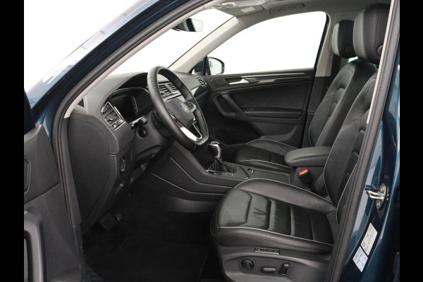 Volkswagen Tiguan 1.4 TSI eHybrid Elegance Exclusive | SOH 88% | Panoramadak | Leder | Stoelverwarming | 360 Camera | Virtual Cockpit | Adaptive cruise | Carplay | Sfeerverlichting | Navigatie | Matrix LED | PHEV | Plug In