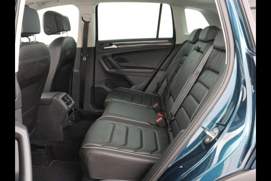 Volkswagen Tiguan 1.4 TSI eHybrid Elegance Exclusive | SOH 88% | Panoramadak | Leder | Stoelverwarming | 360 Camera | Virtual Cockpit | Adaptive cruise | Carplay | Sfeerverlichting | Navigatie | Matrix LED | PHEV | Plug In