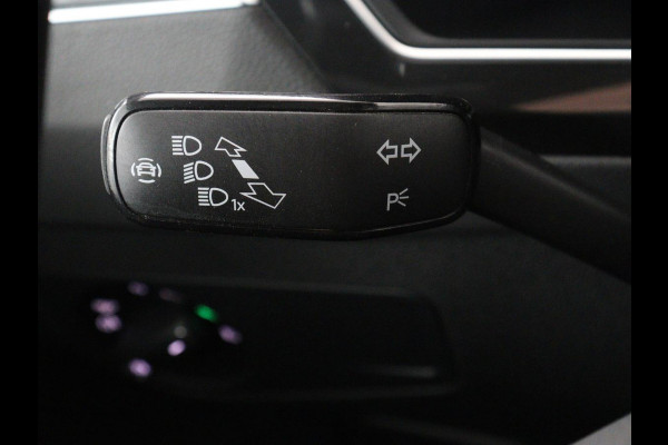 Volkswagen Tiguan 1.4 TSI eHybrid Elegance Exclusive | SOH 88% | Panoramadak | Leder | Stoelverwarming | 360 Camera | Virtual Cockpit | Adaptive cruise | Carplay | Sfeerverlichting | Navigatie | Matrix LED | PHEV | Plug In