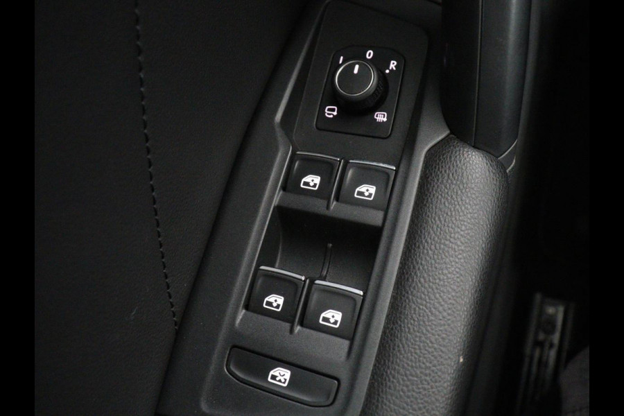 Volkswagen Tiguan 1.4 TSI eHybrid Elegance Exclusive | SOH 88% | Panoramadak | Leder | Stoelverwarming | 360 Camera | Virtual Cockpit | Adaptive cruise | Carplay | Sfeerverlichting | Navigatie | Matrix LED | PHEV | Plug In
