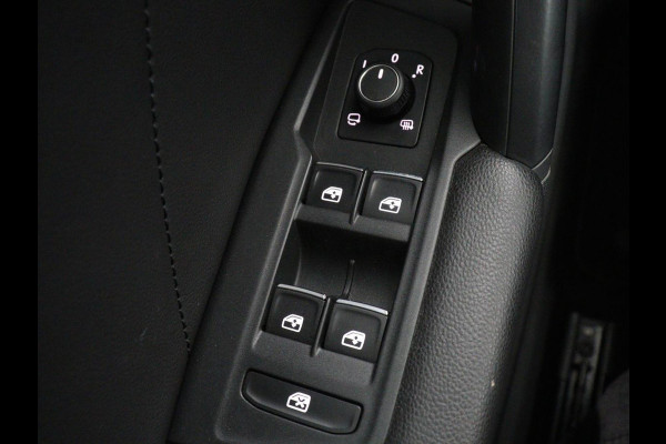 Volkswagen Tiguan 1.4 TSI eHybrid Elegance Exclusive | SOH 88% | Panoramadak | Leder | Stoelverwarming | 360 Camera | Virtual Cockpit | Adaptive cruise | Carplay | Sfeerverlichting | Navigatie | Matrix LED | PHEV | Plug In