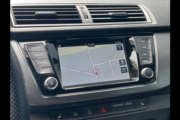 Škoda Fabia Combi BWJ 2021 | 1.0TSI 96PK Sport Business AUTOMAAT | SPORTSTOELEN | CLIMA | NAVI | PDC 2X | CRUISE | CARPLAY | PRIVACY GLASS |