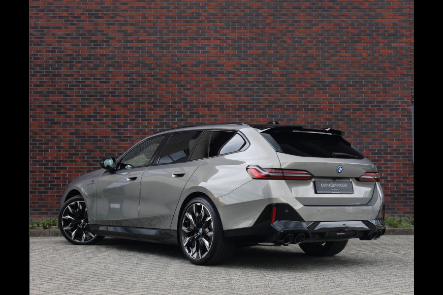 BMW 5 Serie Touring 550e xDrive | M Performance - Trekhaak - Bowers & Wilkins