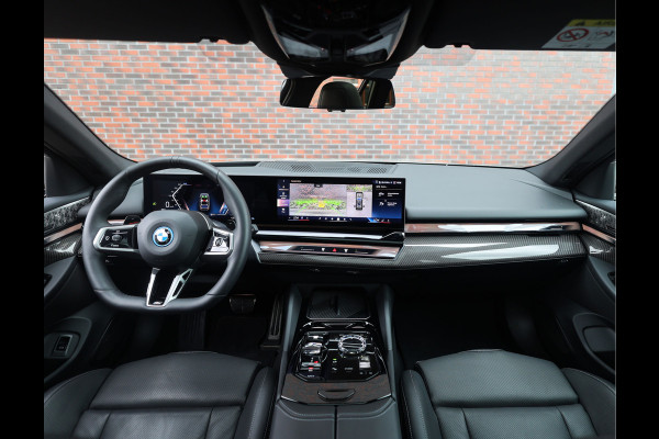 BMW 5 Serie Touring 550e xDrive | M Performance - Trekhaak - Bowers & Wilkins