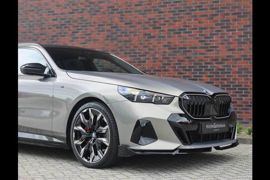 BMW 5 Serie Touring 550e xDrive | M Performance - Trekhaak - Bowers & Wilkins