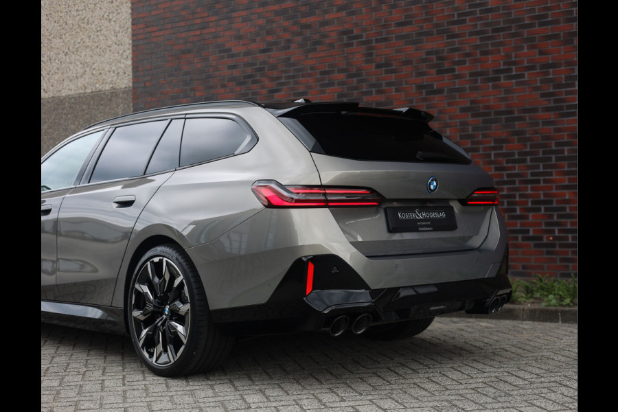 BMW 5 Serie Touring 550e xDrive | M Performance - Trekhaak - Bowers & Wilkins