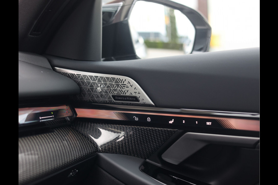 BMW 5 Serie Touring 550e xDrive | M Performance - Trekhaak - Bowers & Wilkins