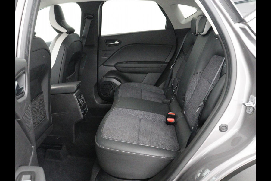 Renault Captur 1.0 TCe 90 Intens | Trekhaak | Carplay | Navigatie | Half leder | Keyless | Climate control | Parkeerhulp | Cruise control | Bluetooth | DAB | Getint glas