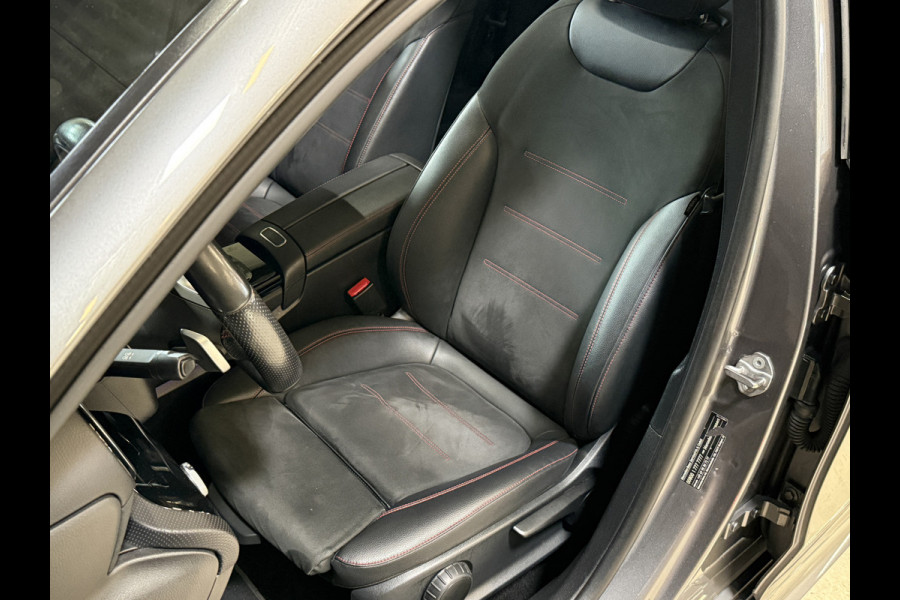 Mercedes-Benz A-Klasse 250 e Premium AMG | Panoramadak | Sfeerverlichting | Camera