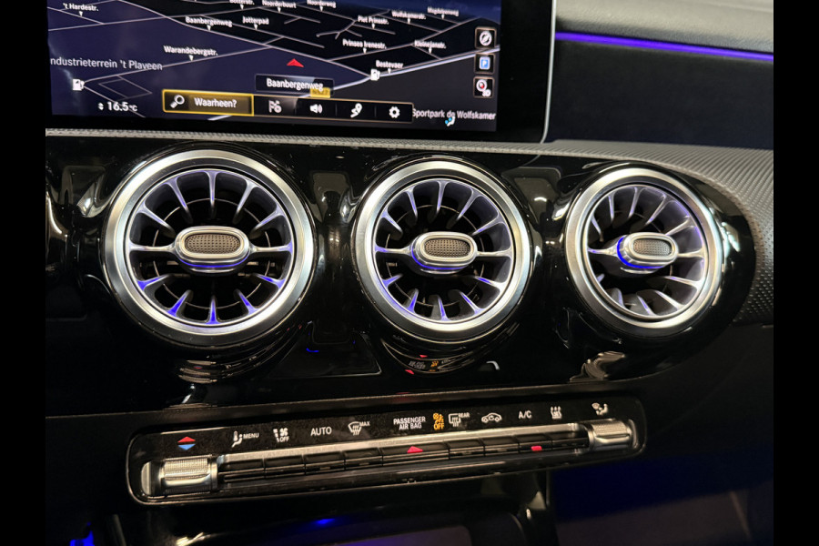 Mercedes-Benz A-Klasse 250 e Premium AMG | Panoramadak | Sfeerverlichting | Camera