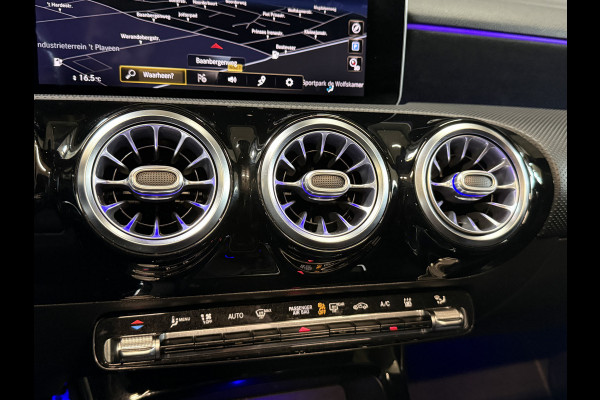 Mercedes-Benz A-Klasse 250 e Premium AMG | Panoramadak | Sfeerverlichting | Camera