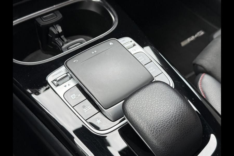 Mercedes-Benz A-Klasse 250 e Premium AMG | Panoramadak | Sfeerverlichting | Camera