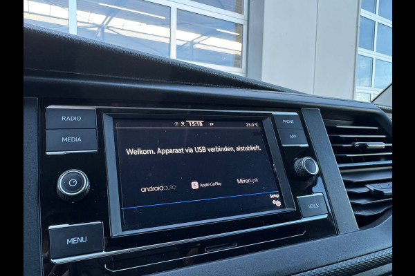 Volkswagen Transporter 2.0 TDI L1H1 28 > Trekhaak/P. sensoren v+a/Carplay