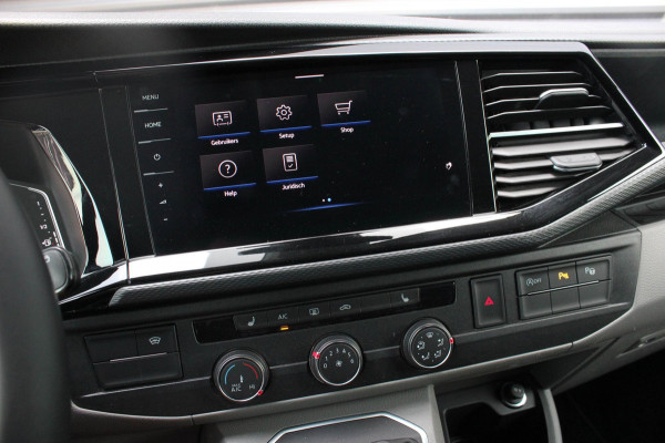 Volkswagen Transporter 2.0 TDI L2H1 199PK JB-EDITION DSG / PDC / SCHROEFSET / LEDEREN BEKLEDING / FULL / APPLE CARPLAY / NAVIGATIE