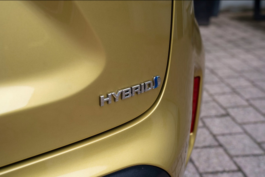 Toyota Yaris Cross 1.5 Hybrid Active|Prijs rijklaar incl 12 mnd garantie|Camera Carplay Stoel,-stuurverw. Privacy glass 17"Lmv