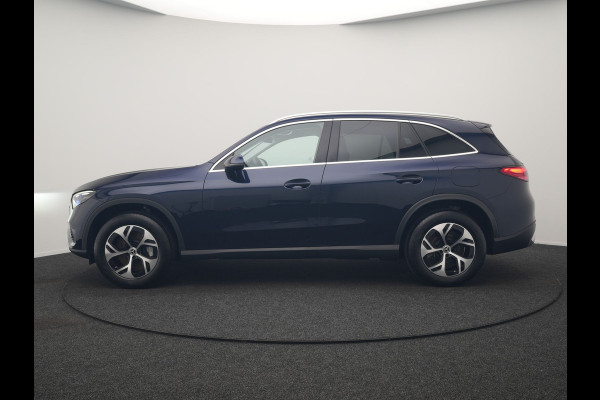 Mercedes-Benz GLC 300e 4MATIC Avantgarde PHEV 313pk Dealer O.H. | Adaptive Cruise | Camera | Digital LED | Sportstoelen Memory & Verwarmd | Stuur Verwarmd | Sfeerverlichting | Apple Carplay | Blis | Navigatie | MBUX | DAB | Plug In Hybrid |