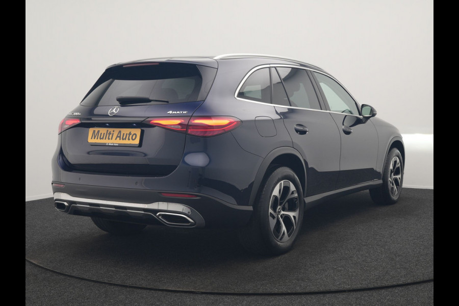 Mercedes-Benz GLC 300e 4MATIC Avantgarde PHEV 313pk Dealer O.H. | Adaptive Cruise | Camera | Digital LED | Sportstoelen Memory & Verwarmd | Stuur Verwarmd | Sfeerverlichting | Apple Carplay | Blis | Navigatie | MBUX | DAB | Plug In Hybrid |