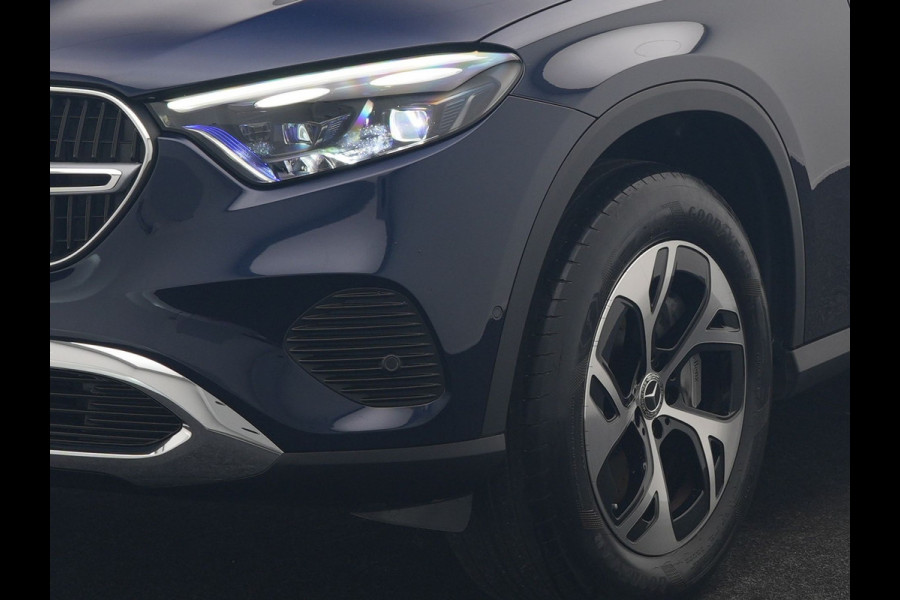 Mercedes-Benz GLC 300e 4MATIC Avantgarde PHEV 313pk Dealer O.H. | Adaptive Cruise | Camera | Digital LED | Sportstoelen Memory & Verwarmd | Stuur Verwarmd | Sfeerverlichting | Apple Carplay | Blis | Navigatie | MBUX | DAB | Plug In Hybrid |
