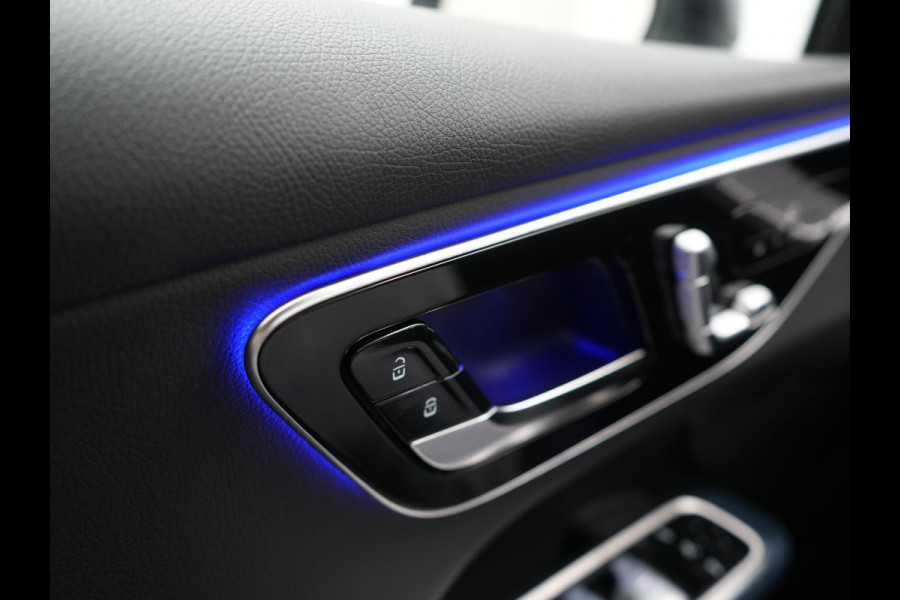 Mercedes-Benz GLC 300e 4MATIC Avantgarde PHEV 313pk Dealer O.H. | Adaptive Cruise | Camera | Digital LED | Sportstoelen Memory & Verwarmd | Stuur Verwarmd | Sfeerverlichting | Apple Carplay | Blis | Navigatie | MBUX | DAB | Plug In Hybrid |